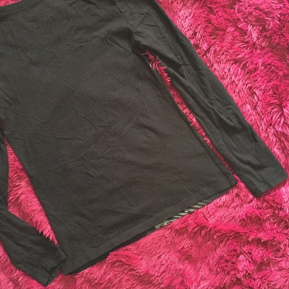 Black stars and hearts graphic long sleeve top - Picture 6 of 7